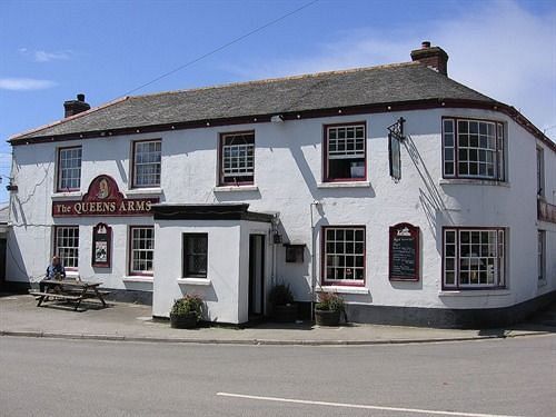 Queens Arms, Breage Exterior photo